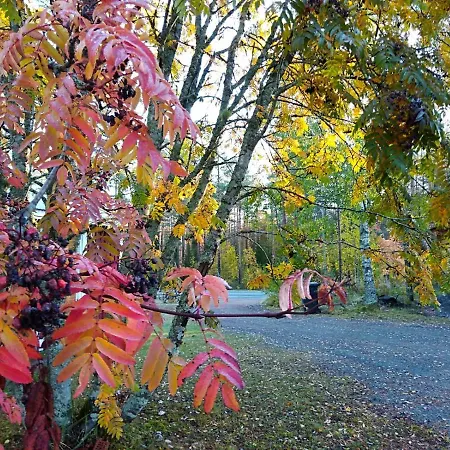 Karkausmaeen Kammari Estalagem 3*